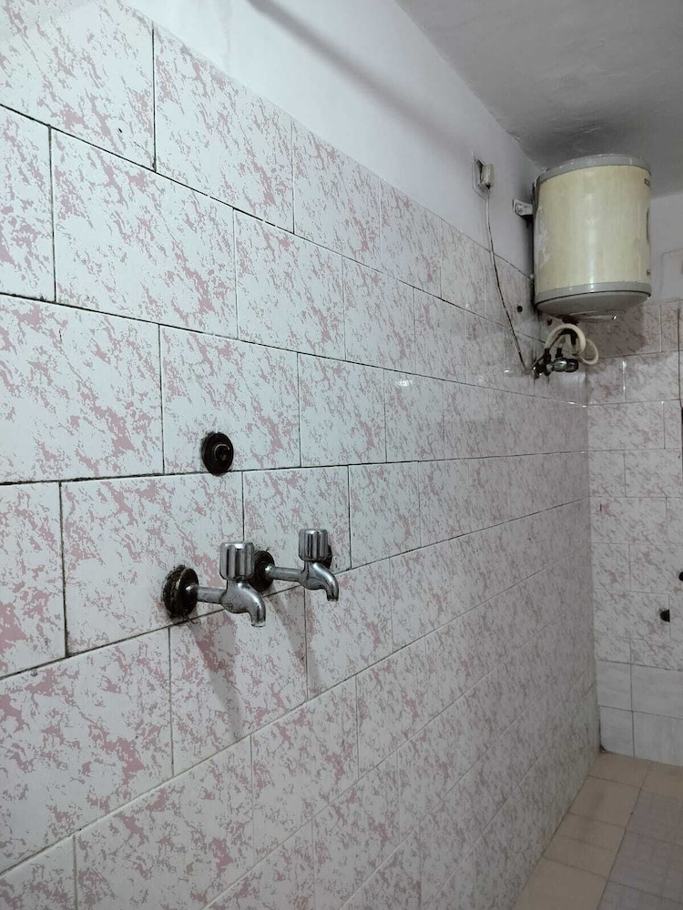 hotel rawat