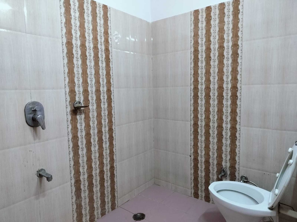 hotel rawat