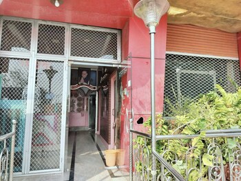 Hotel Rawat,Prem Nagar,3 star