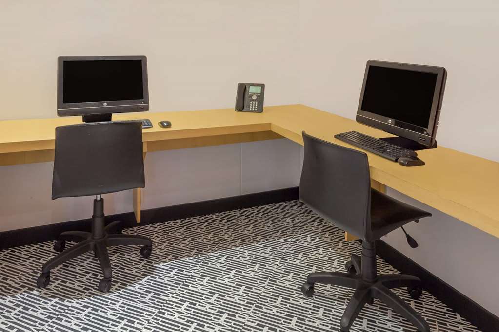 fairfield by marriott bogota embajada