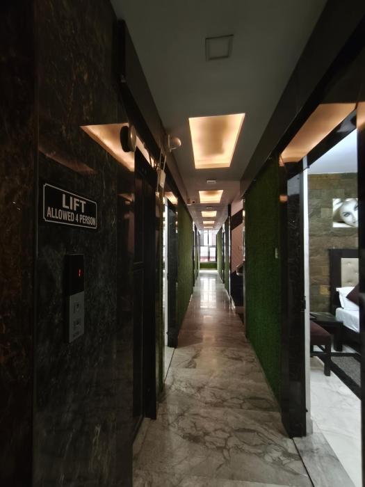 hotel gulmohar