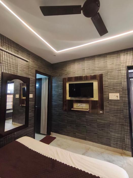 hotel gulmohar
