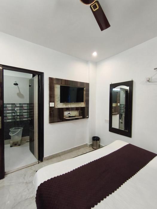 hotel gulmohar