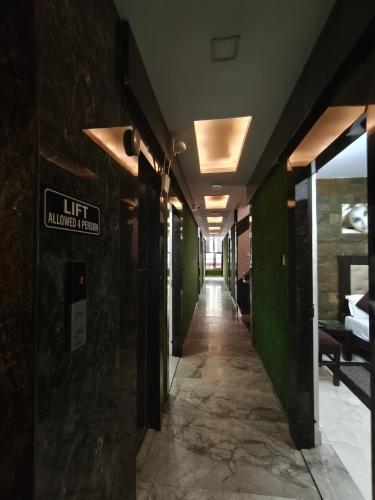 hotel gulmohar