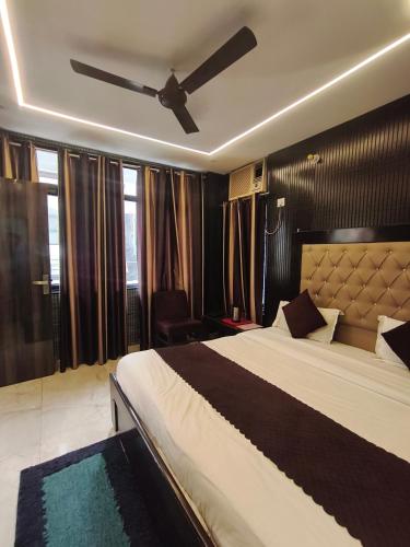 hotel gulmohar