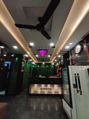 hotel gulmohar