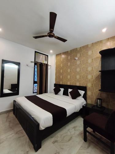 hotel gulmohar