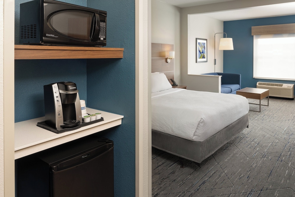 holiday inn express orlando international airport by ihg