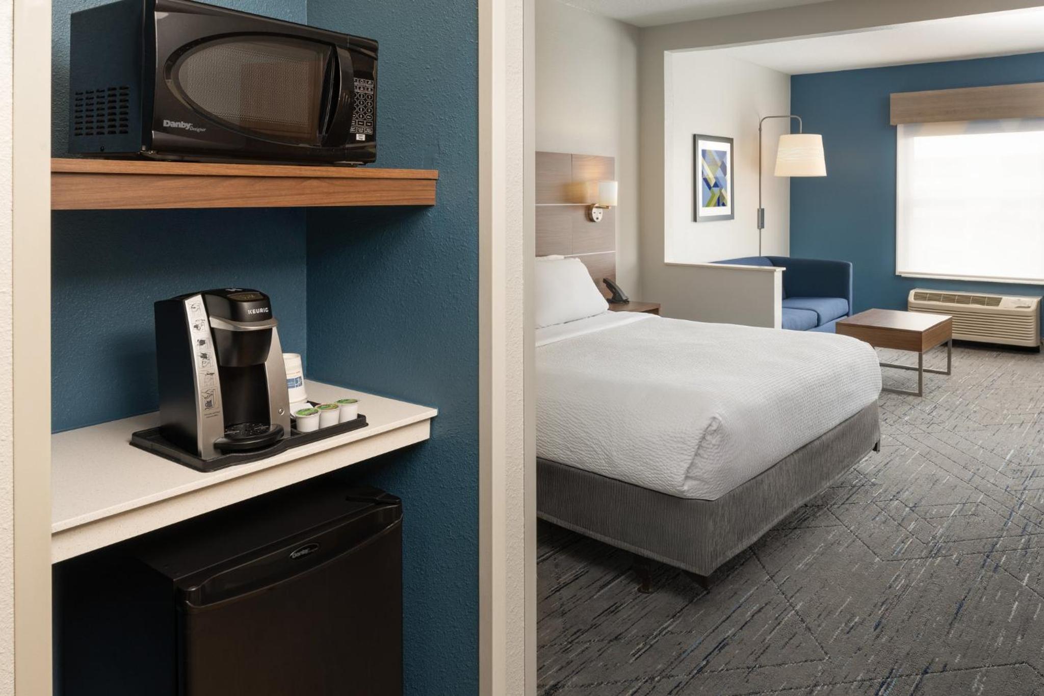 holiday inn express orlando international airport by ihg