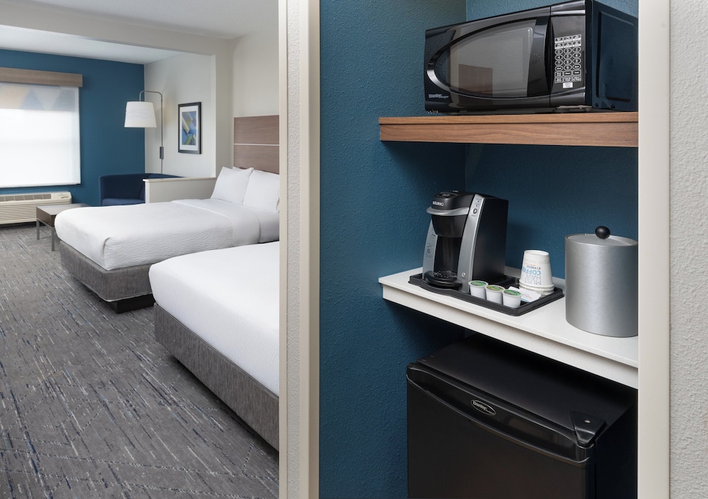 holiday inn express orlando international airport by ihg