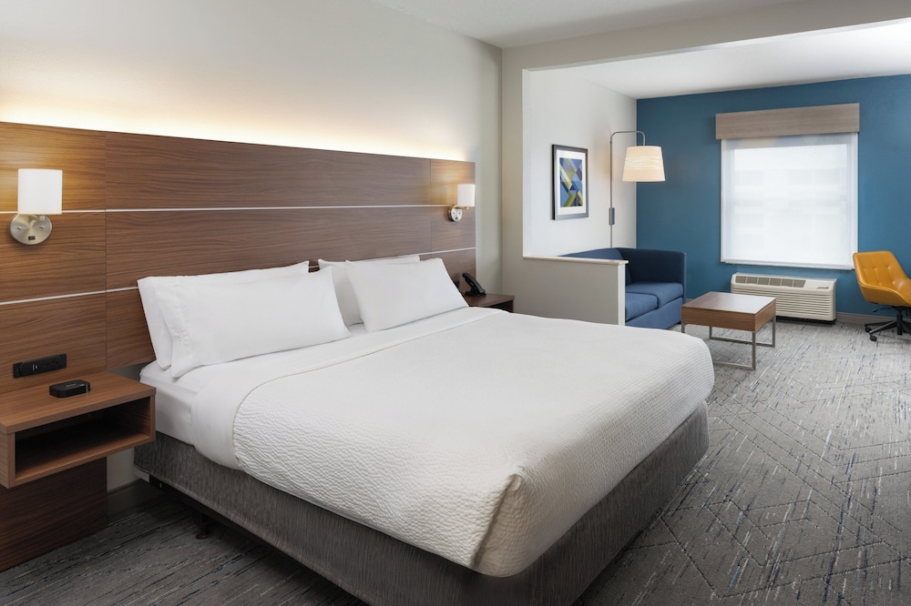 holiday inn express orlando international airport by ihg