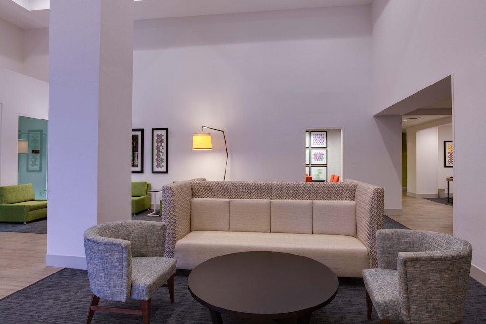 holiday inn express orlando international airport by ihg