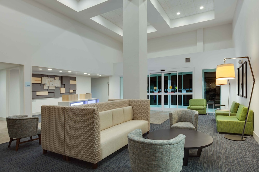 holiday inn express orlando international airport by ihg