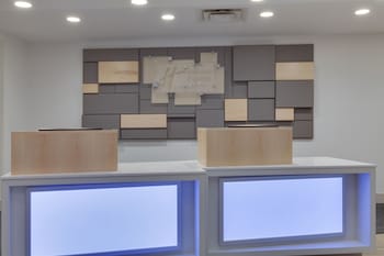 Holiday Inn Express Orlando International Airport By Ihg,Florida>>Belle Isle,3 star