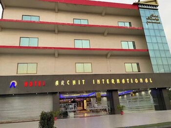 Hotel Archit International,,3 star