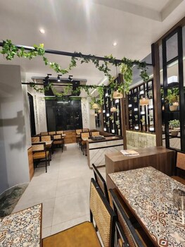 Hotel Aishwarya,,3 star