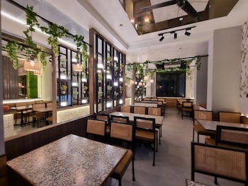 Hotel Aishwarya,,3 star