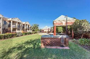 Country Comfort Perth,Maylands>>Belmont,4 star