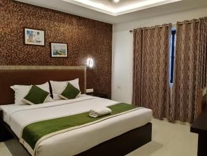 Hotel Green Life,Kumbalangi,2 star