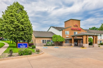 americinn by wyndham des moines airport