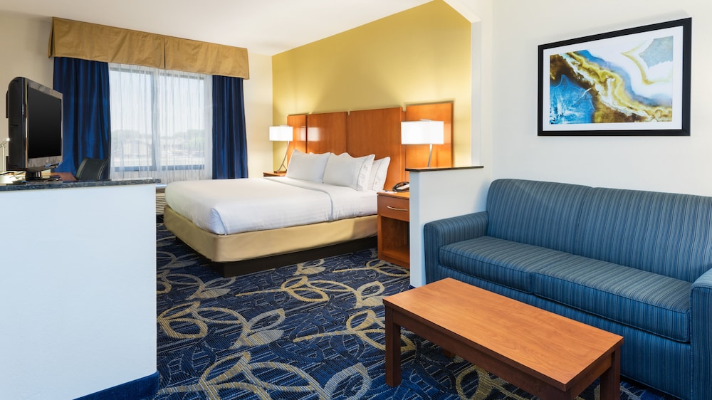 holiday inn express and suites midland loop 250 by ihg