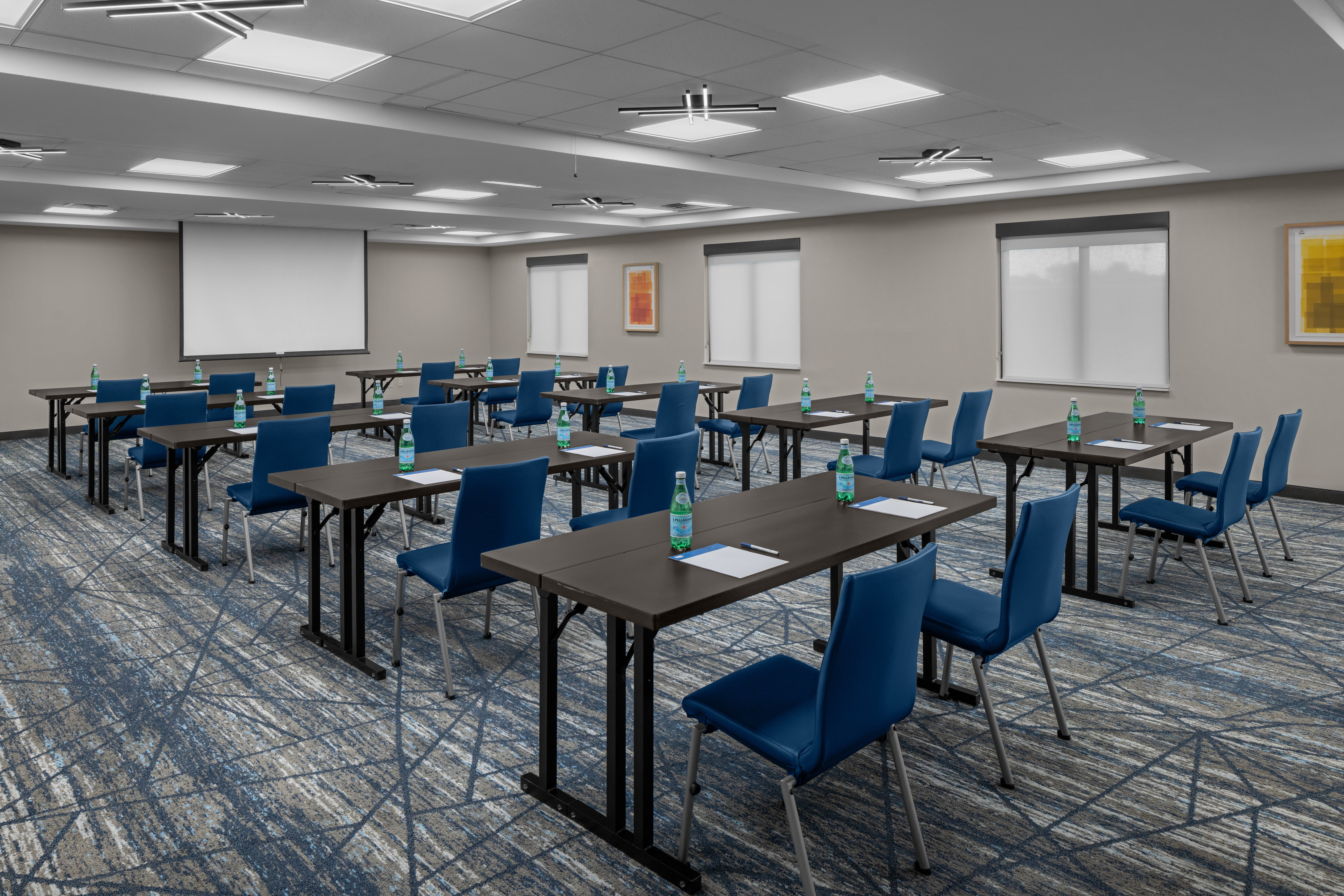 holiday inn express and suites midland loop 250 by ihg