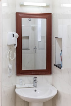 prideinn hotel nyali