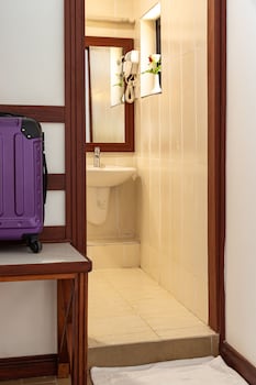 prideinn hotel nyali