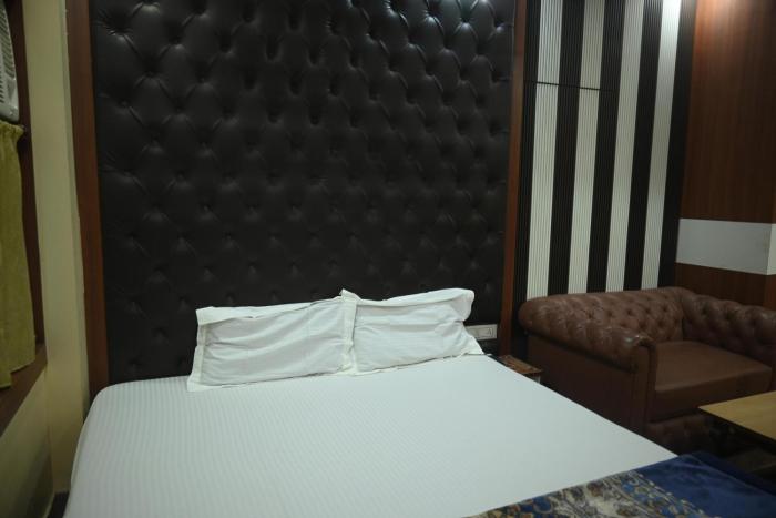 hotel raj darbar