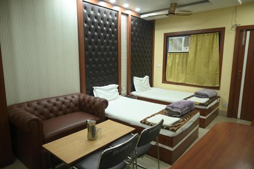 hotel raj darbar