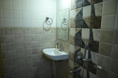 hotel raj darbar