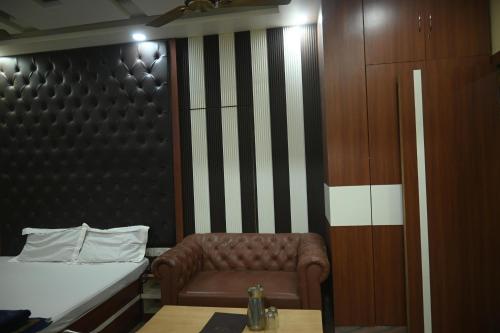 hotel raj darbar