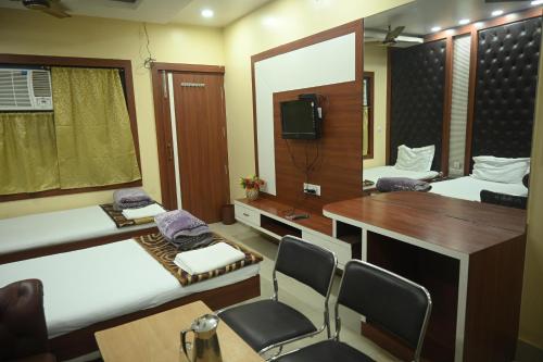 hotel raj darbar