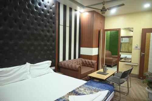 hotel raj darbar