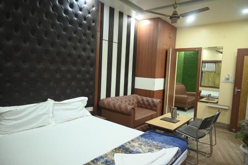 hotel raj darbar