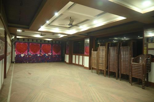 hotel raj darbar