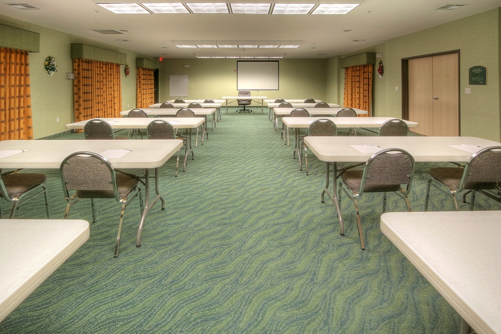 holiday inn express carlsbad by ihg