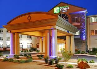 holiday inn express carlsbad by ihg