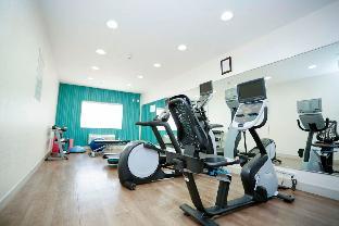 holiday inn express carlsbad by ihg