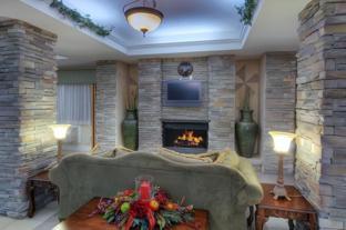 holiday inn express carlsbad by ihg