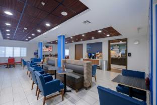 holiday inn express carlsbad by ihg