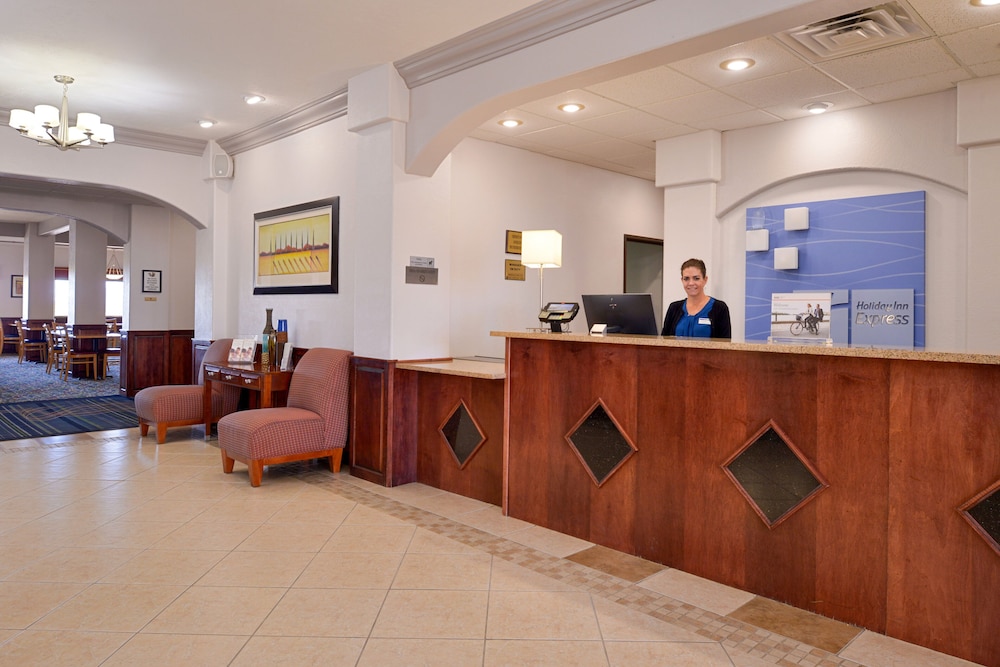 holiday inn express and suites alamosa by ihg