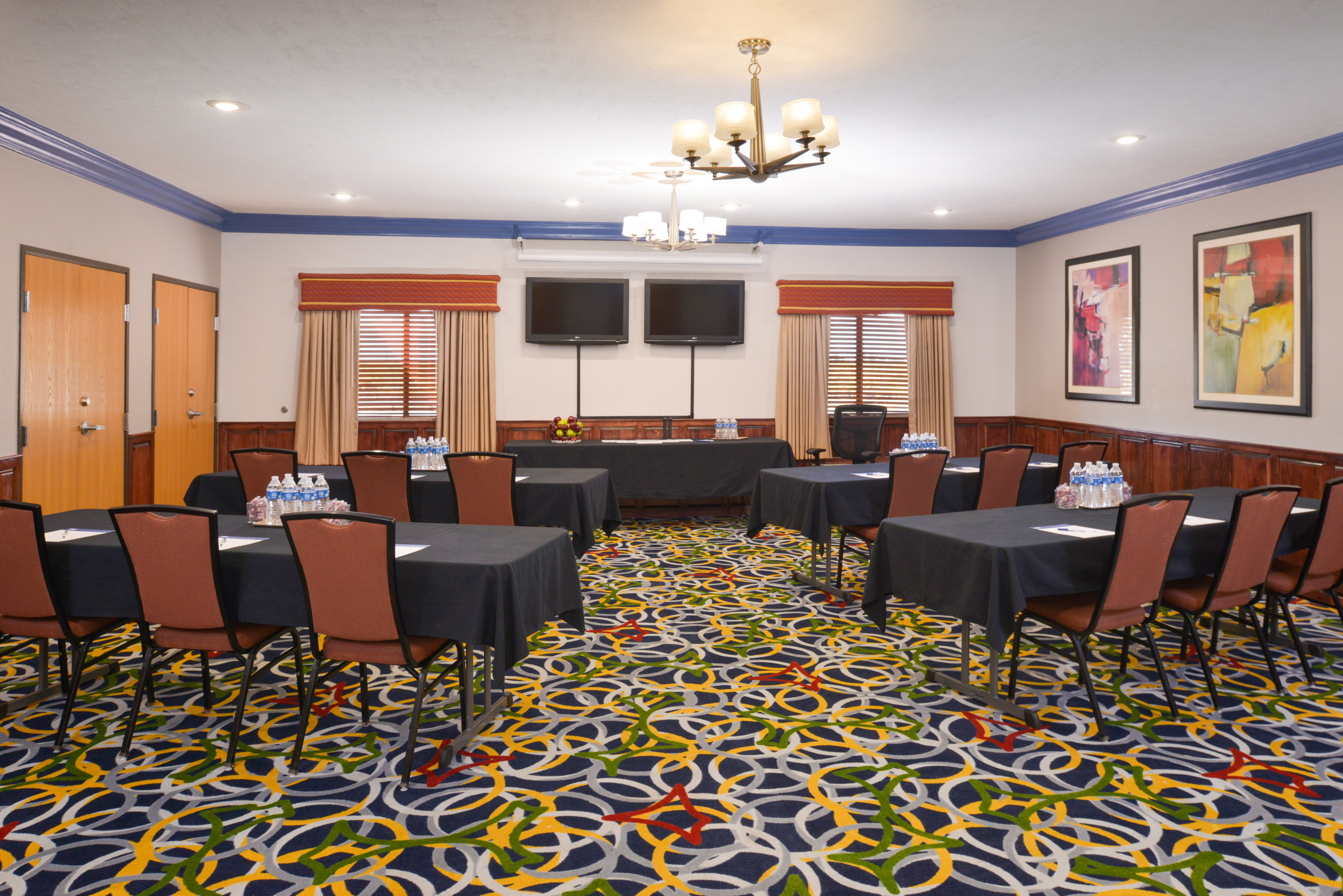 holiday inn express and suites alamosa by ihg
