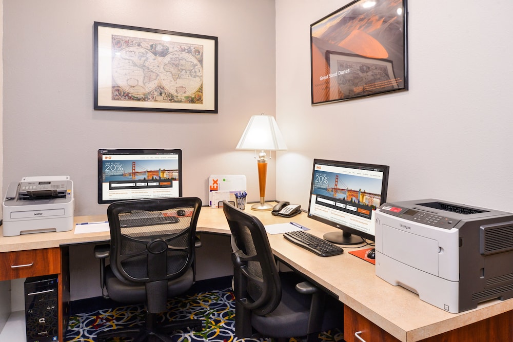 holiday inn express and suites alamosa by ihg