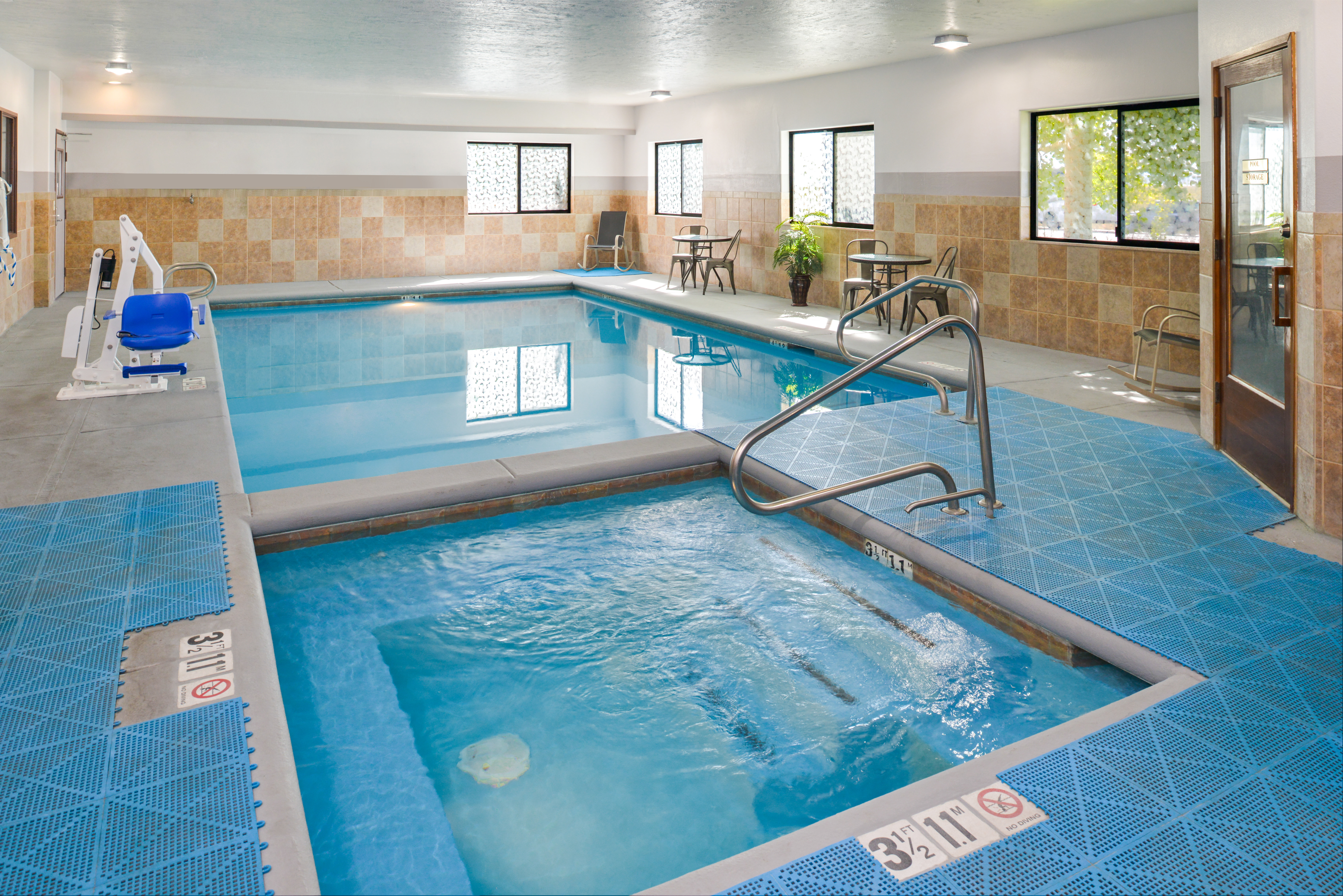 holiday inn express and suites alamosa by ihg