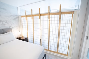 tower 2 suite 3009 qqp 1 bedroom home