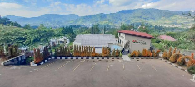 reddoorzpremium griya inkoppabri cisarua puncak