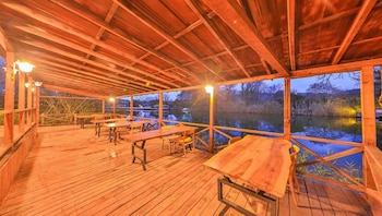 agva pieria luxury hotel