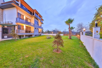 agva pieria luxury hotel