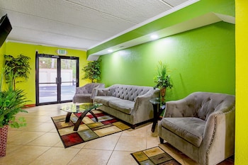 quality inn and suites near six flags east